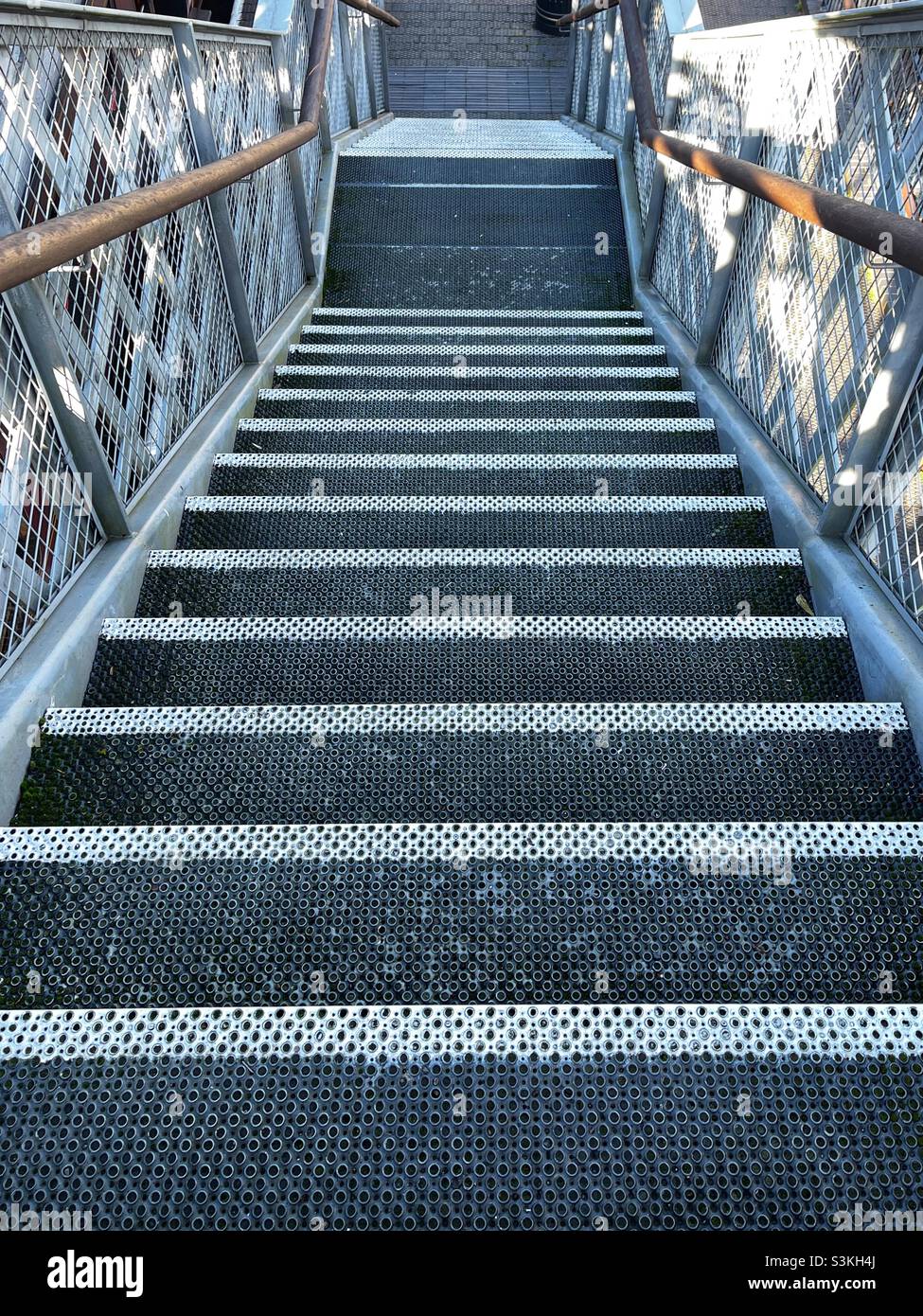Treppen und Stufen ohne Menschen Stockfoto