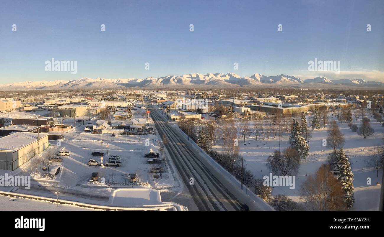 Anchorage, Alaska nach dem Winterschnee - Smartphone-aufgenommenes Stockfoto