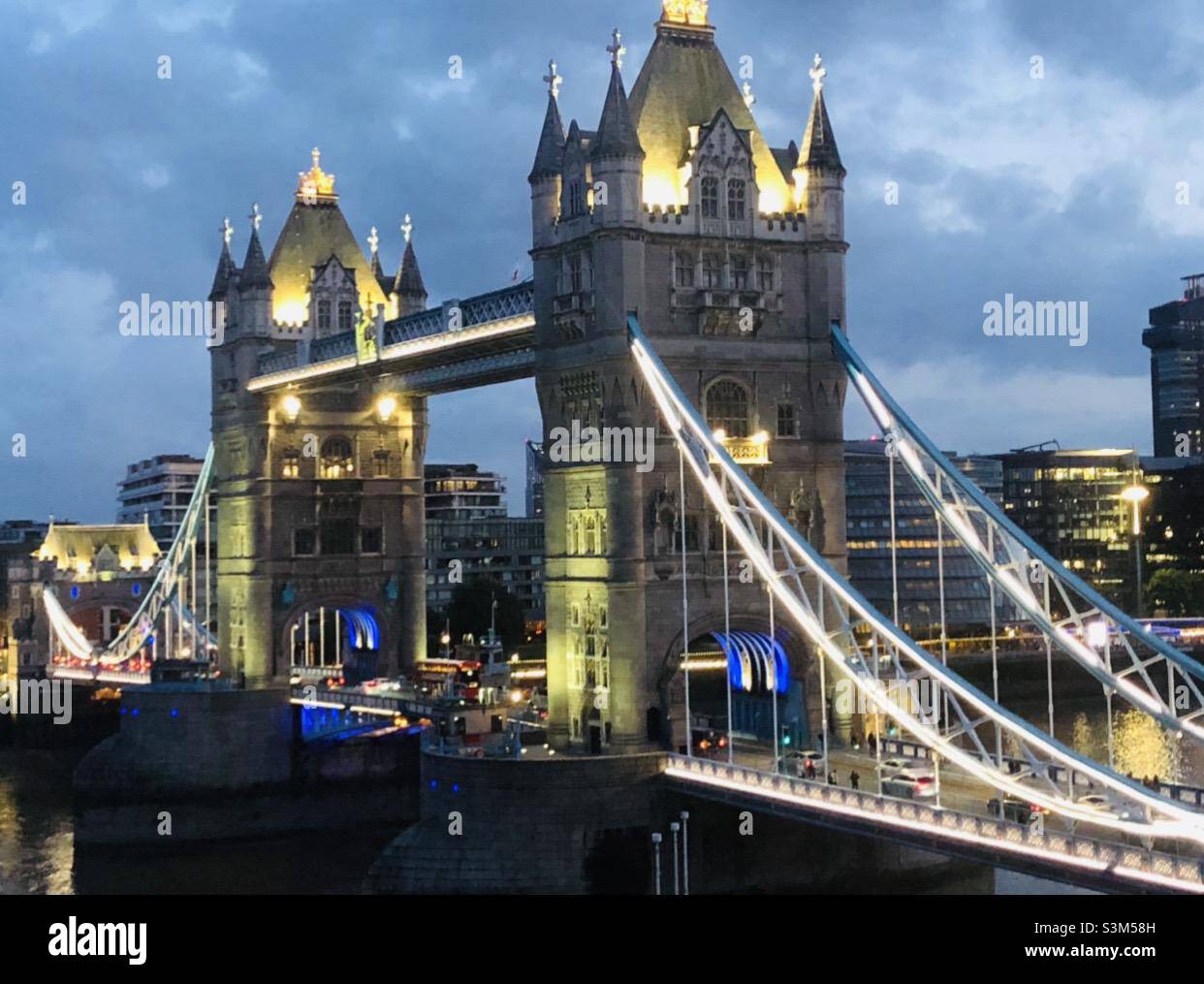Tower Bridge - London - Smartphone-aufgenommenes Stockfoto