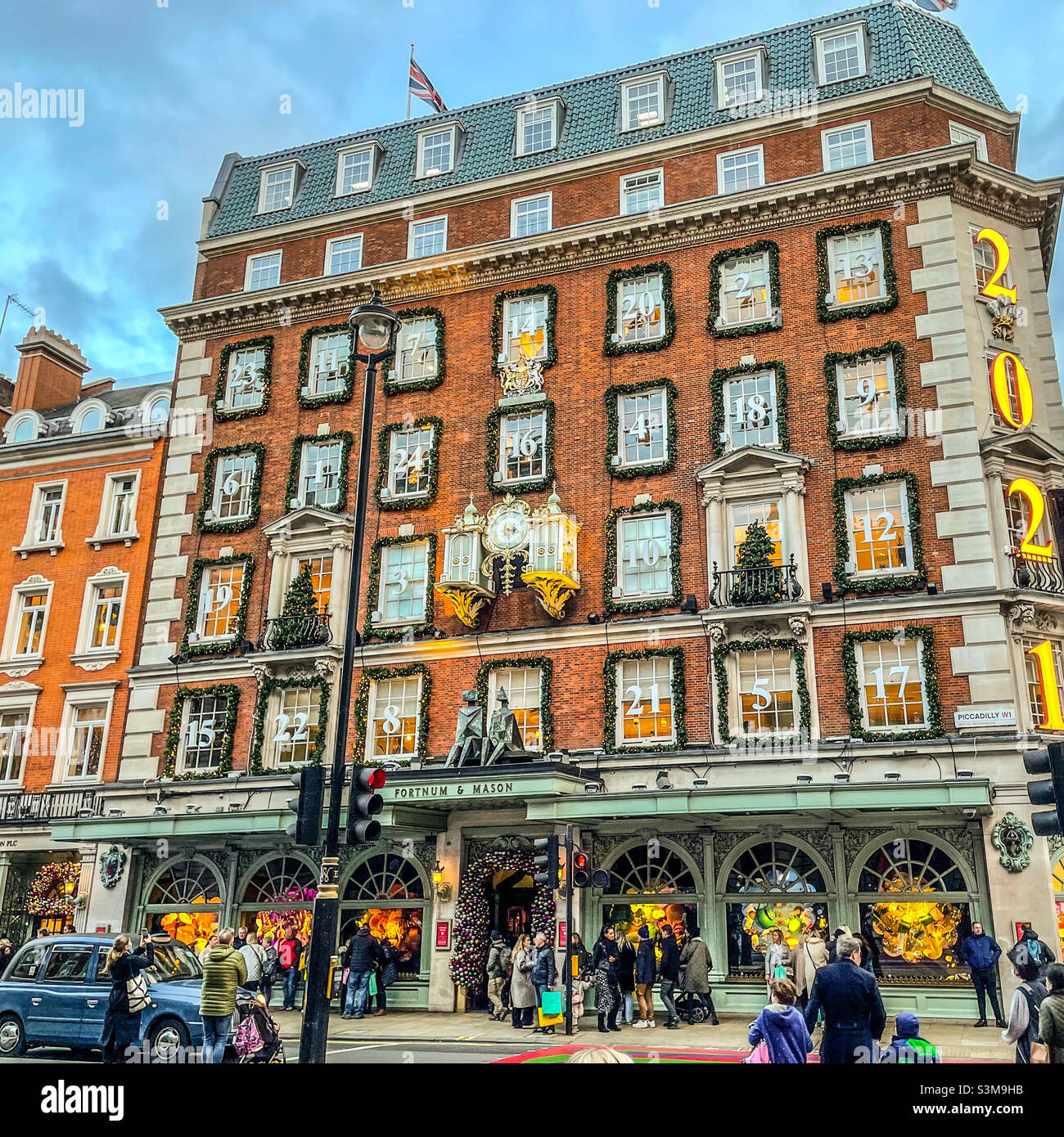 Fortnum ist zu Weihnachten - Smartphone-aufgenommenes Stockfoto