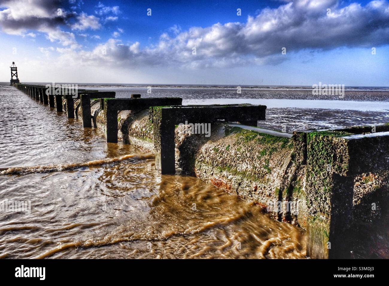 Rohr, Das Ins Meer Geht Stockfoto