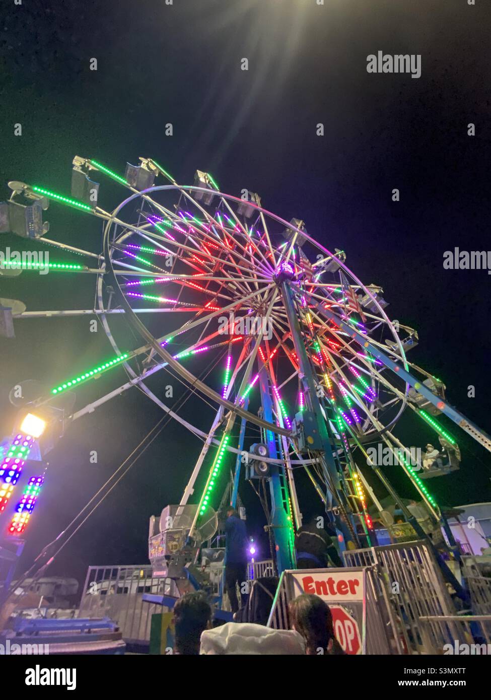 Riesenrad am Abend Stockfoto