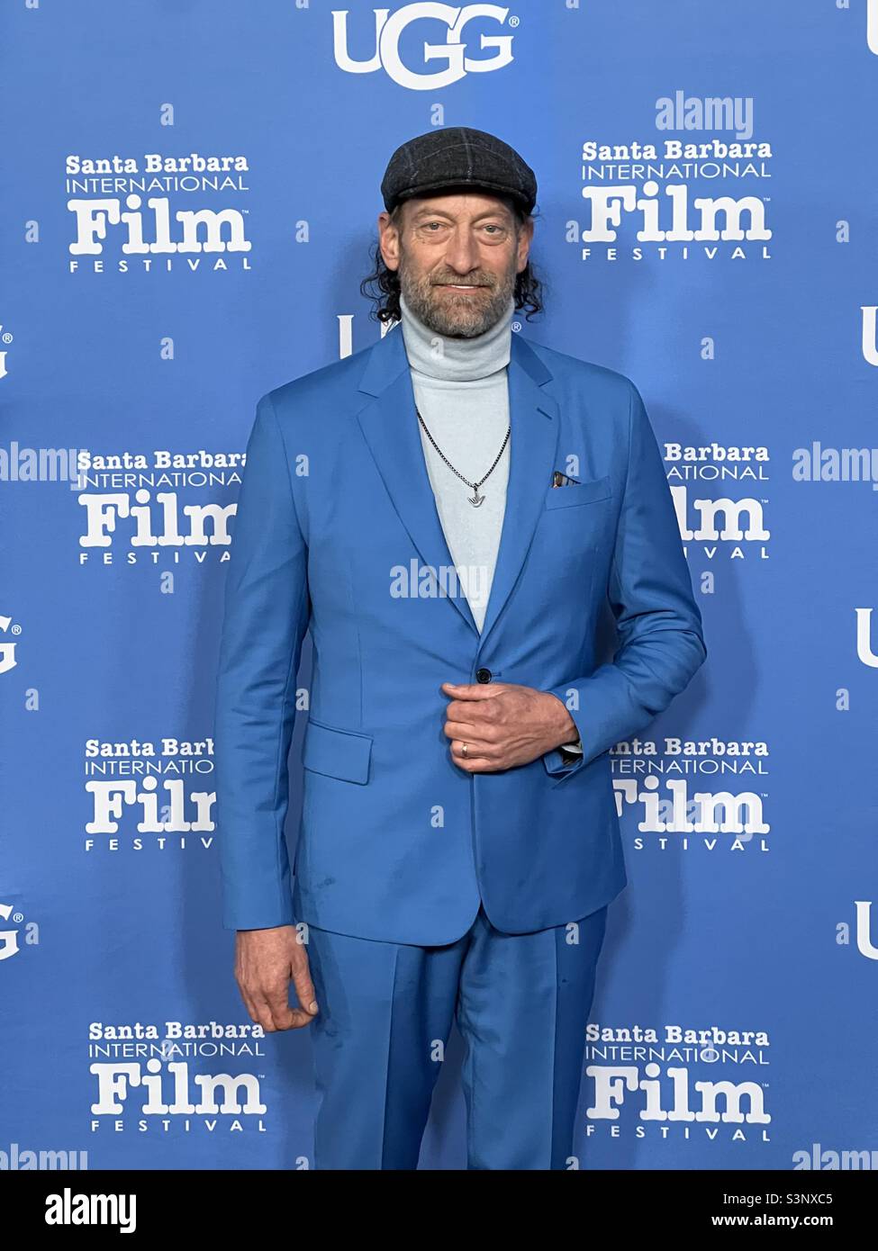 5. März 2022 Troy Kotsur (CODA) läuft auf dem roten Teppich beim Santa Barbara International Film Festival. Quelle: Lisa Werner/Alamy/ Stockimo News Stockfoto