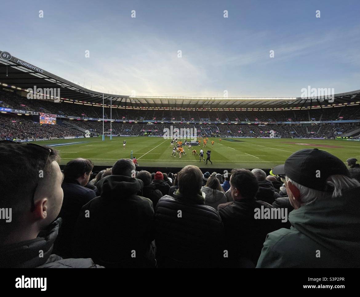 Blick auf die Action von den Tribünen während des Rugby-Union-Testmatches zwischen Schottland und Australien im BT Murrayfield Stadium 07/11/2021 - Edinburgh, Schottland, Großbritannien Stockfoto
