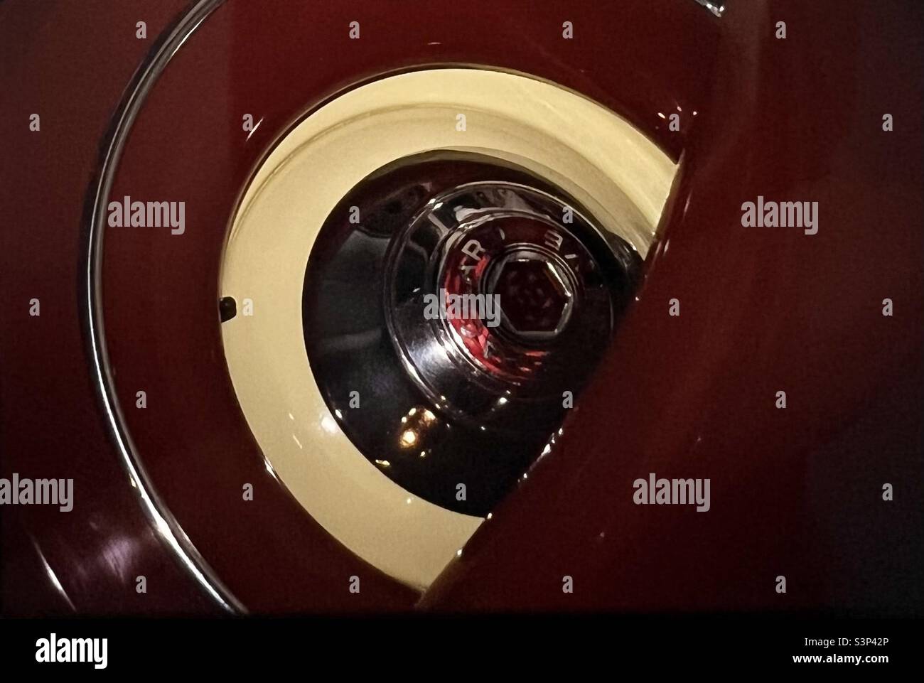Oldtimer-Packard-Autorad Stockfoto