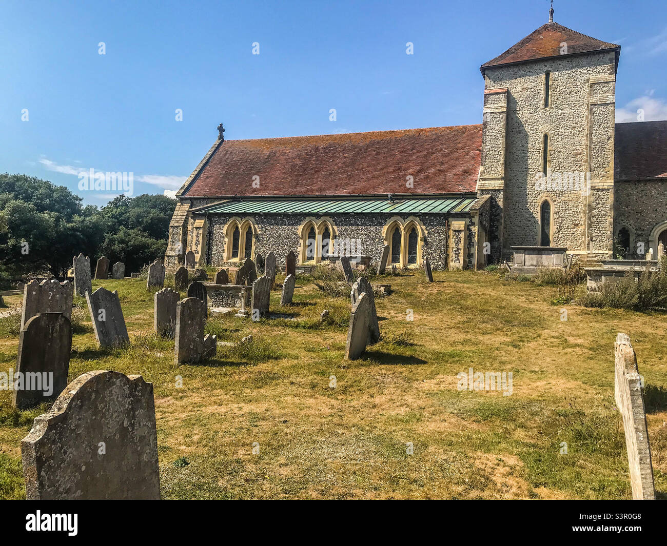 Rottingdean Dorfkirche - Smartphone-aufgenommenes Stockfoto