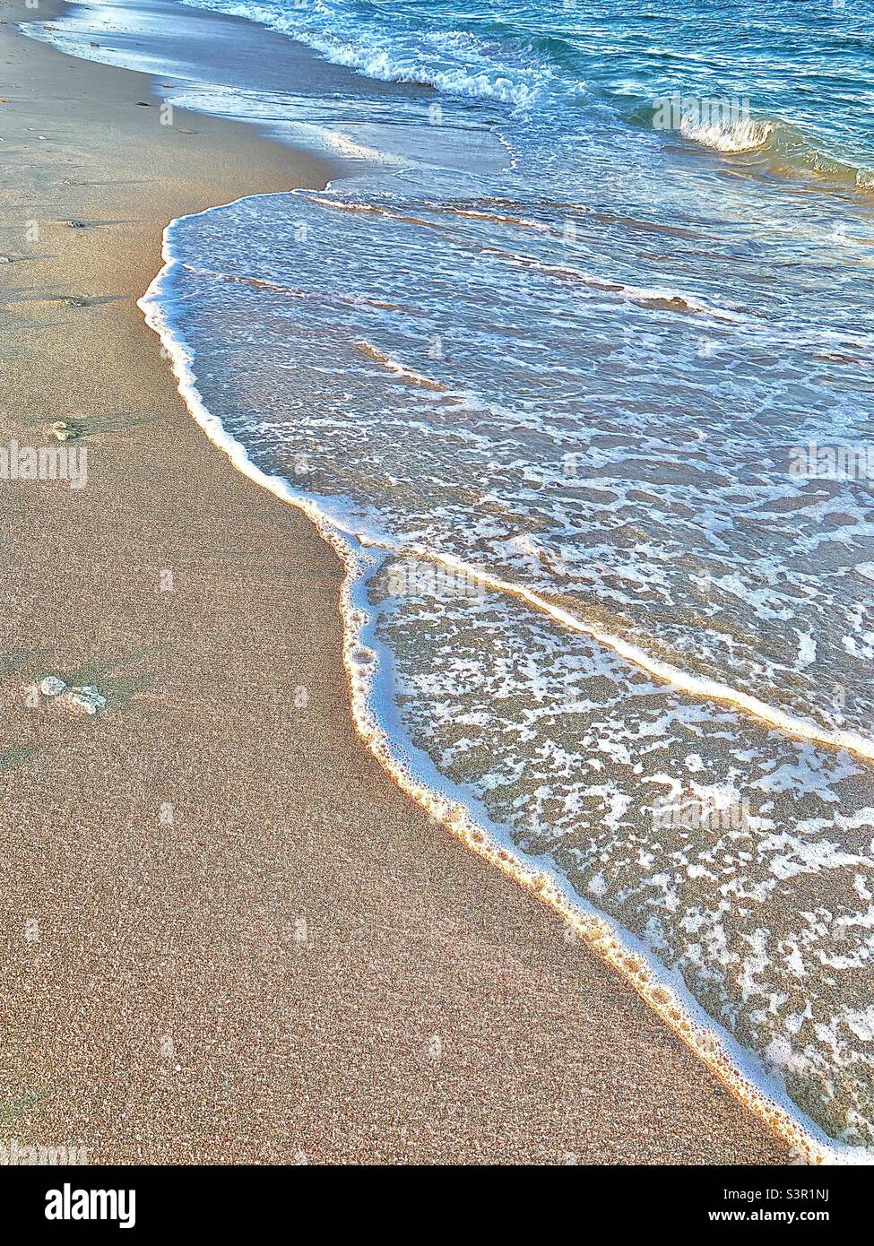 Meerwasser am wunderschönen Florida Strand Stockfoto