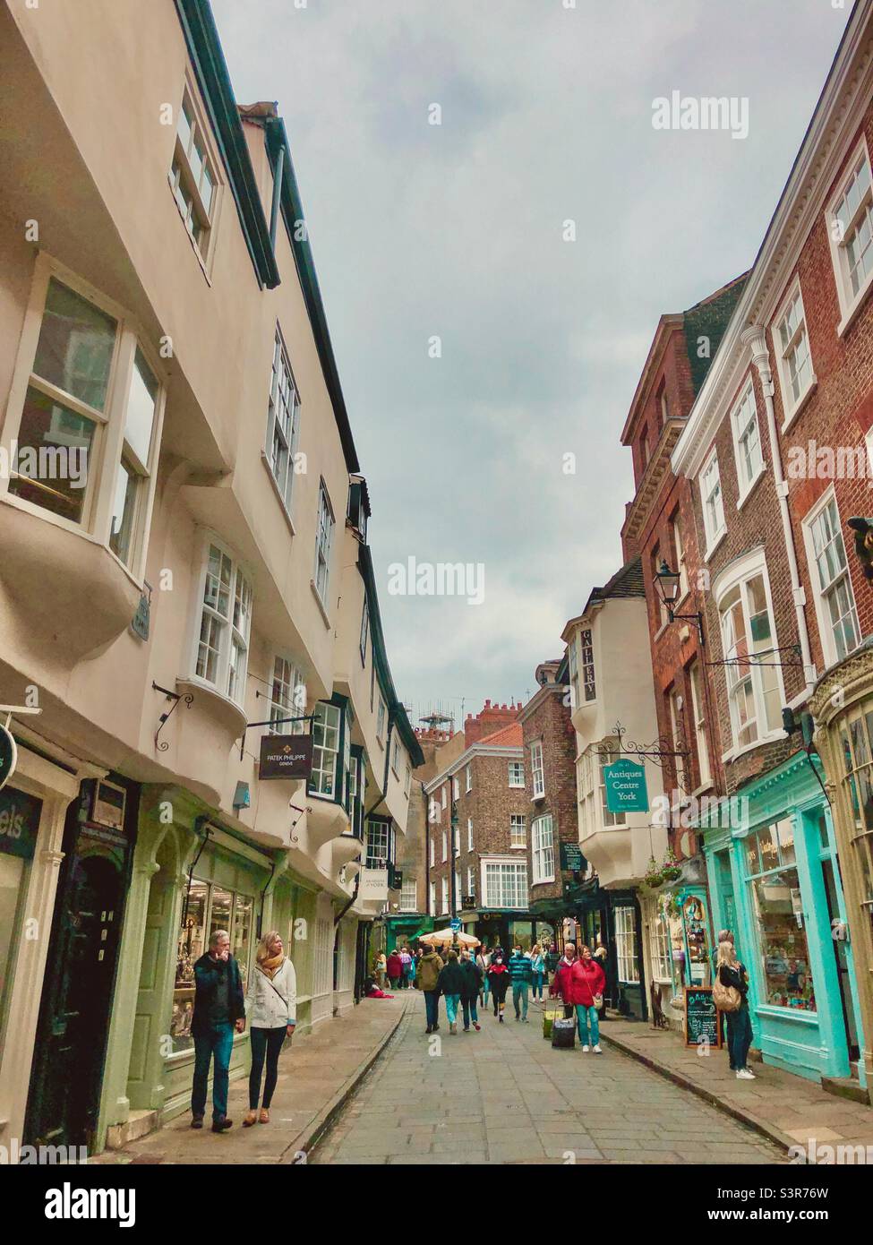 York schammt in England. Eine malerische Einkaufsstraße Stockfoto