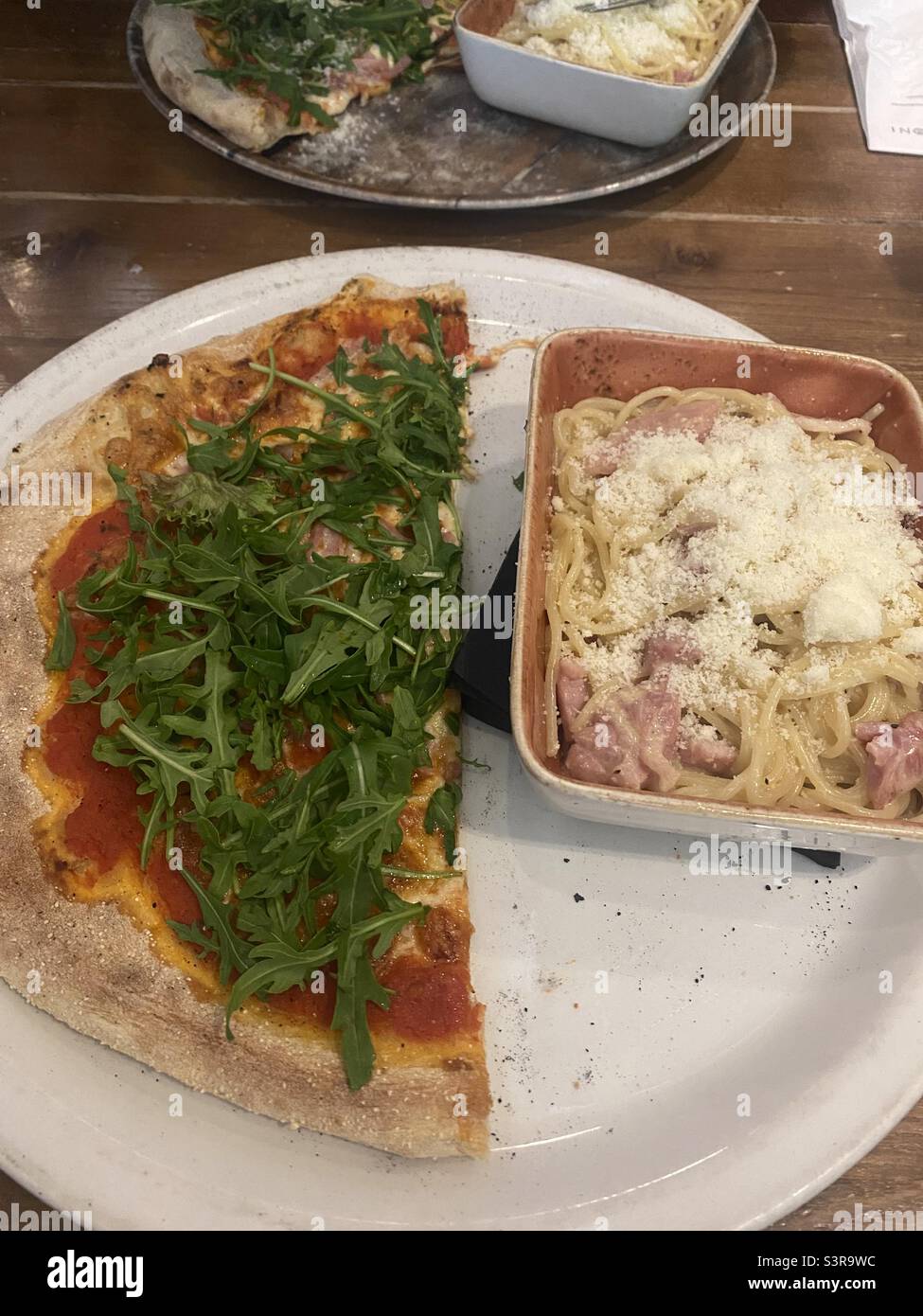 Tony Macaroni - Pizza und Pasta Stockfoto