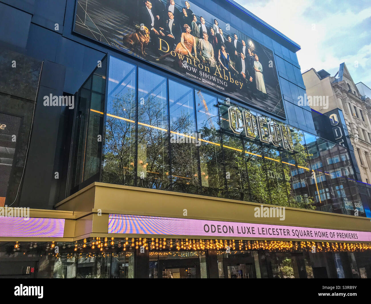 Odeon-Kino, Leicester Square - Smartphone-aufgenommenes Stockfoto