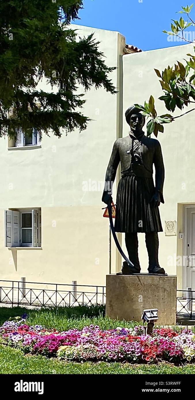 Statue von Yannis Makriyannis (1797-1864), einem General im griechischen Unabhängigkeitskrieg (1821) und einer wichtigen Figur in seinen Schlachten und danach im öffentlichen Leben. Diese Statue befindet sich in der Nähe der Akropolis. Stockfoto