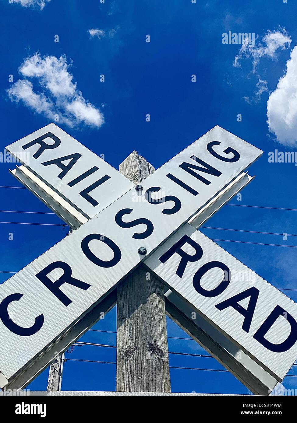 Bahnübergang Zeichen Stockfoto