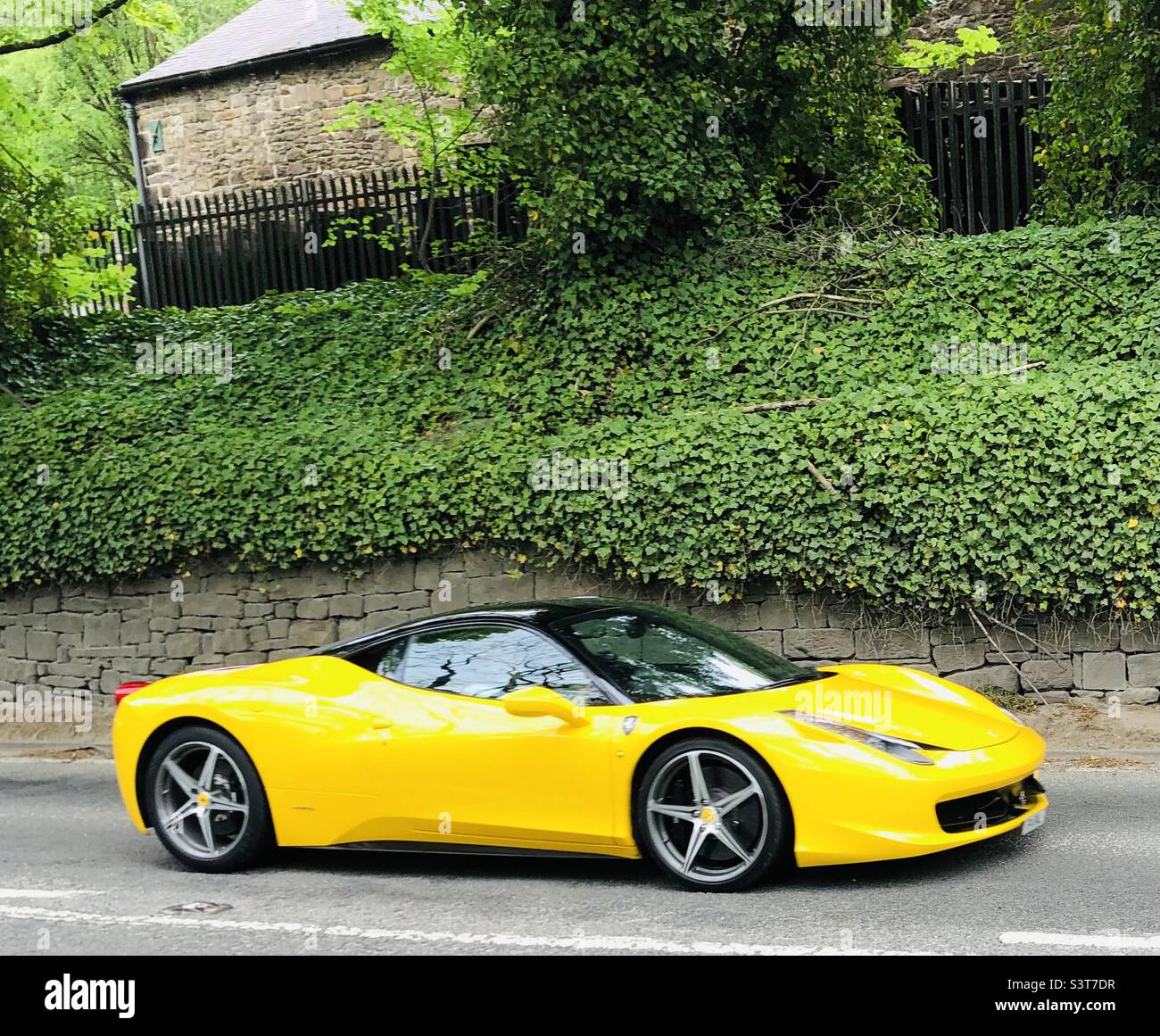 2011 Ferrari 458 Italia - Ambergate Derbyshire Großbritannien Stockfoto