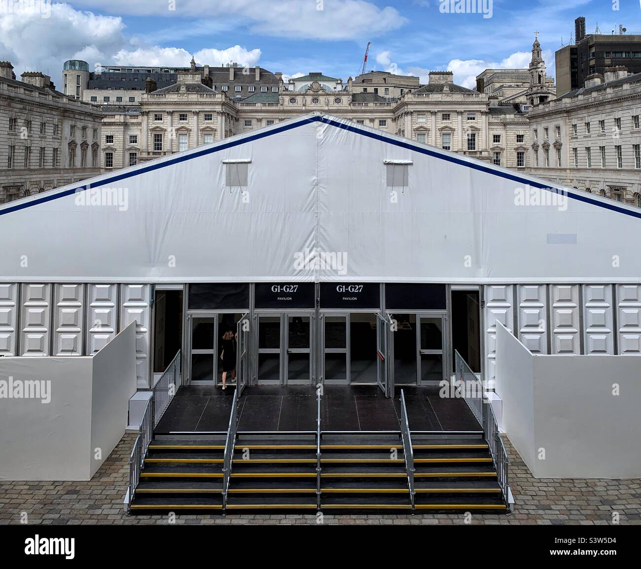 Gallery Festzelt beim Photo London Festival im Somerset House in London Stockfoto
