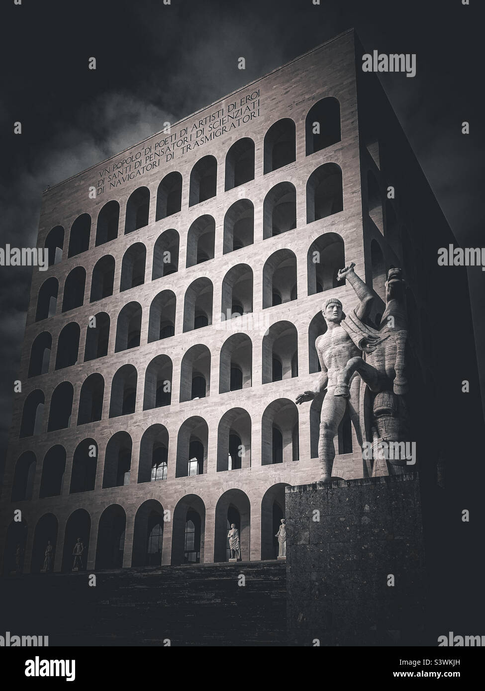 Palazzo della civiltà italiana Fotos und Bildmaterial in hoher