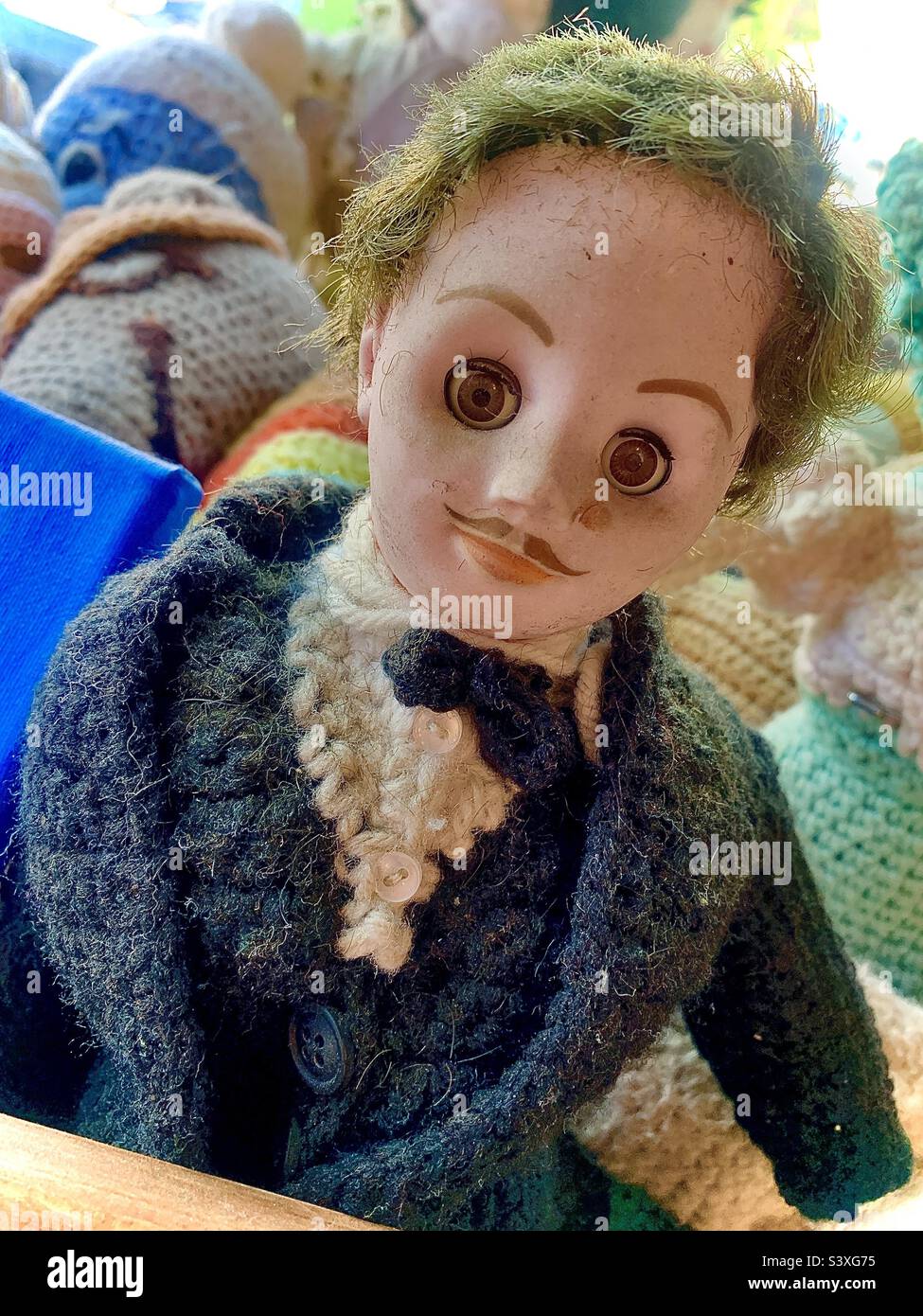 Gruselige Puppe Stockfoto