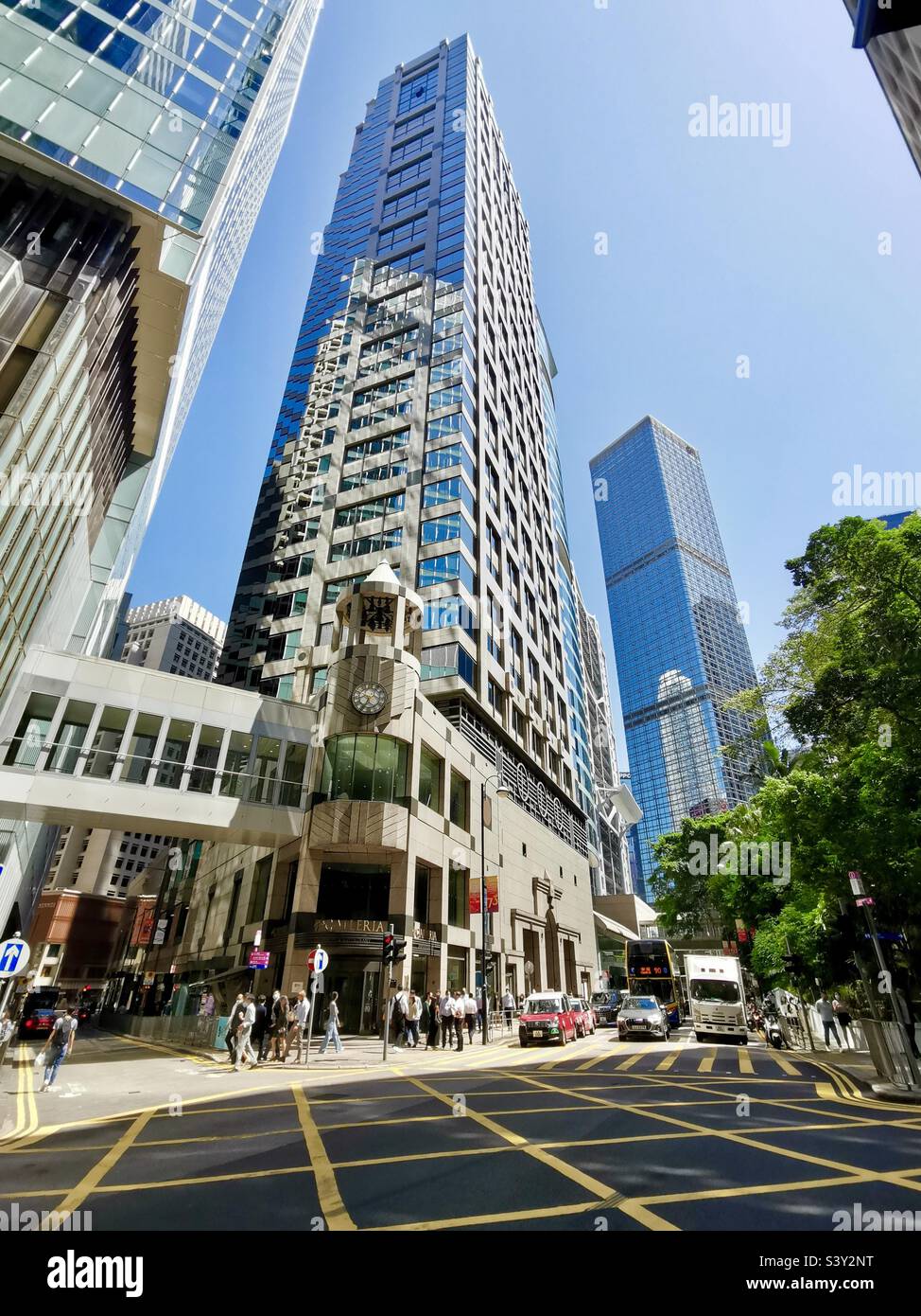 Moderne Skyline im zentralen Geschäftsviertel von Hongkong. Stockfoto
