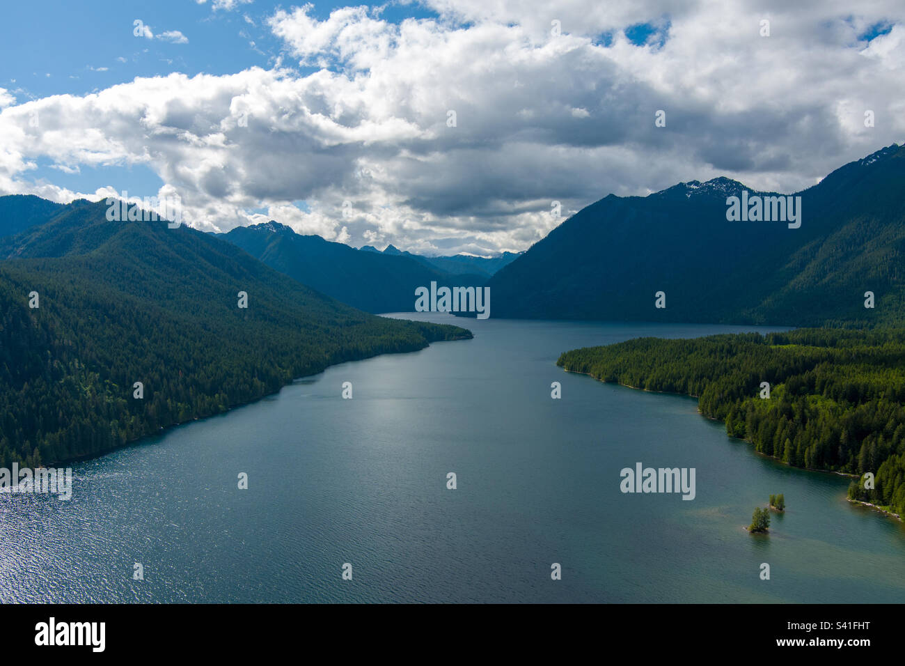 Lake Cushman, Washington State im Juni Stockfoto