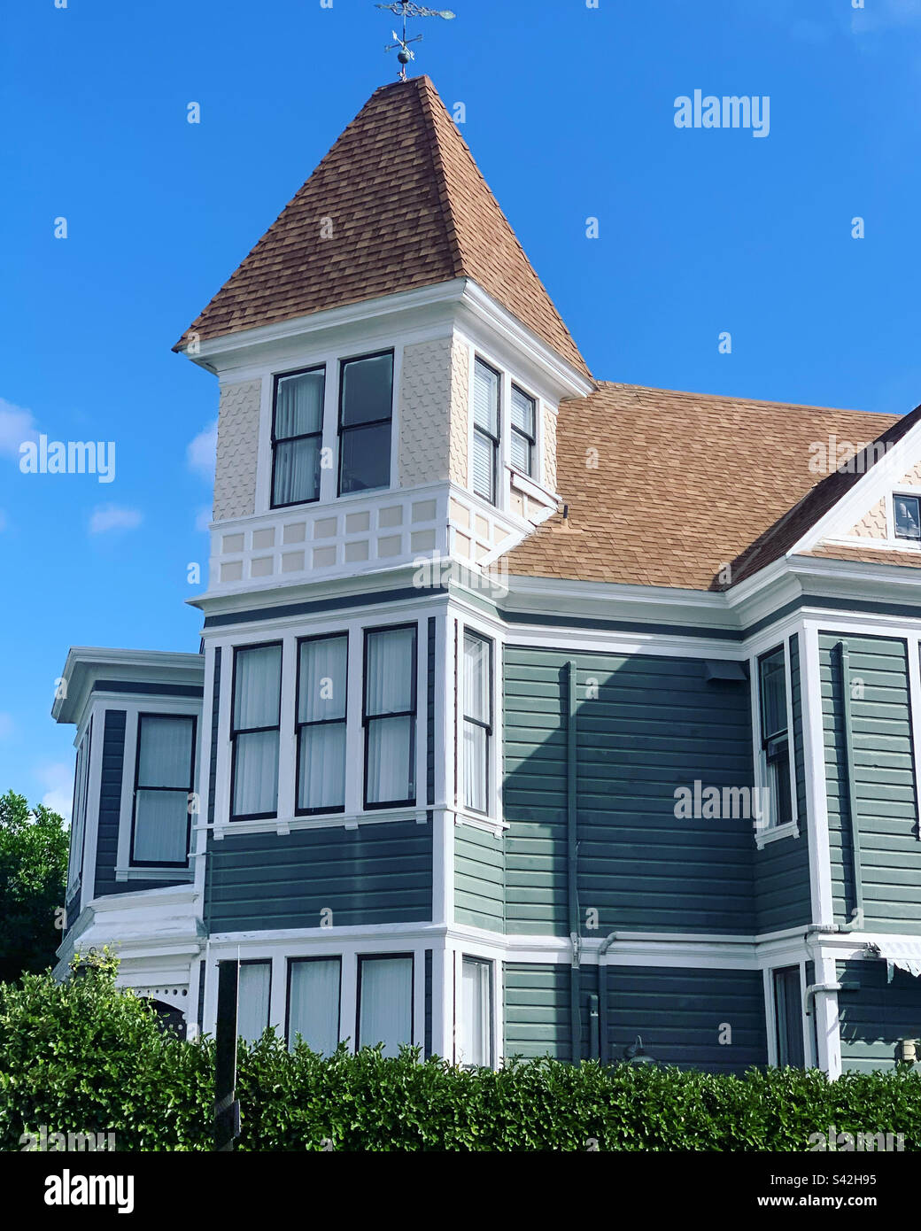 Ein Zuhause auf North Island, Coronado, San Diego County, Kalifornien, USA - Smartphone-aufgenommenes Stockfoto