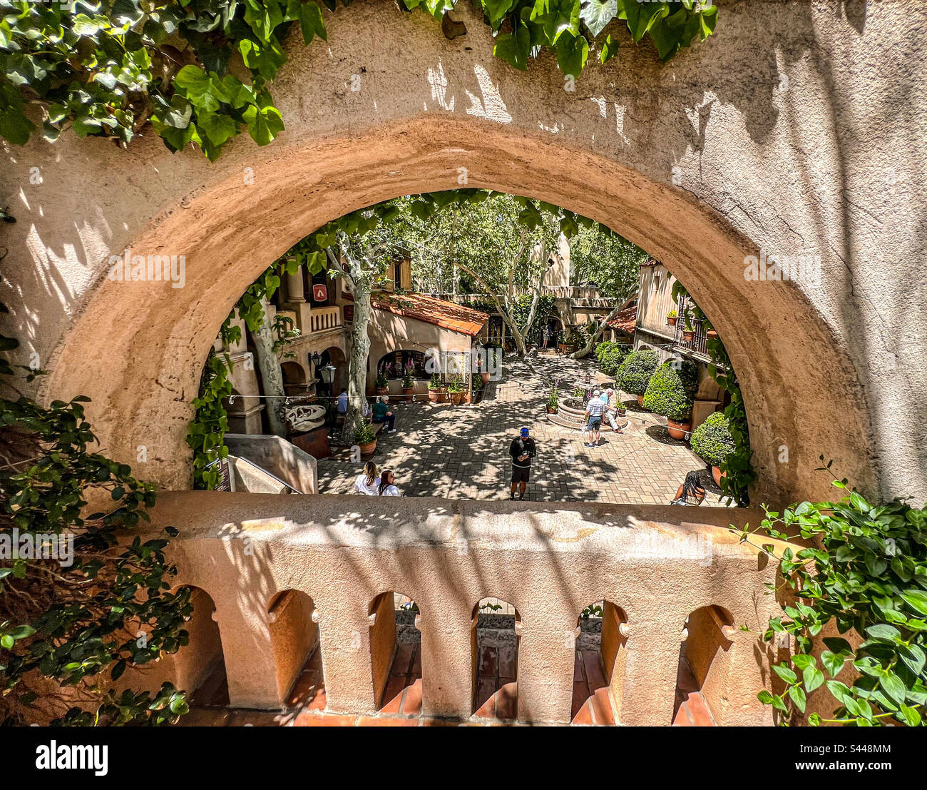 Tlaquepaque Kunst- und Einkaufsdorf in Sedona, Arizona Stockfoto