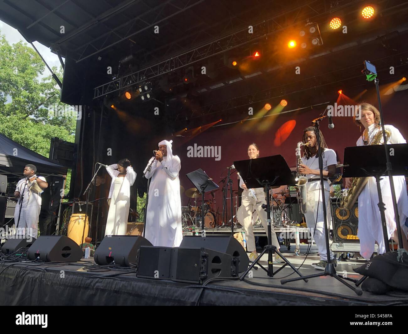Asiko Afrobeat Ensemble beim Jazz Festival in Toronto. Stockfoto