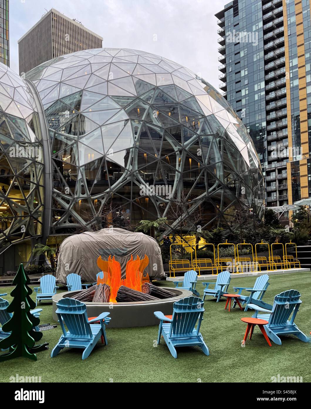 Amazon-Sphären in der Innenstadt von Seattle Stockfoto