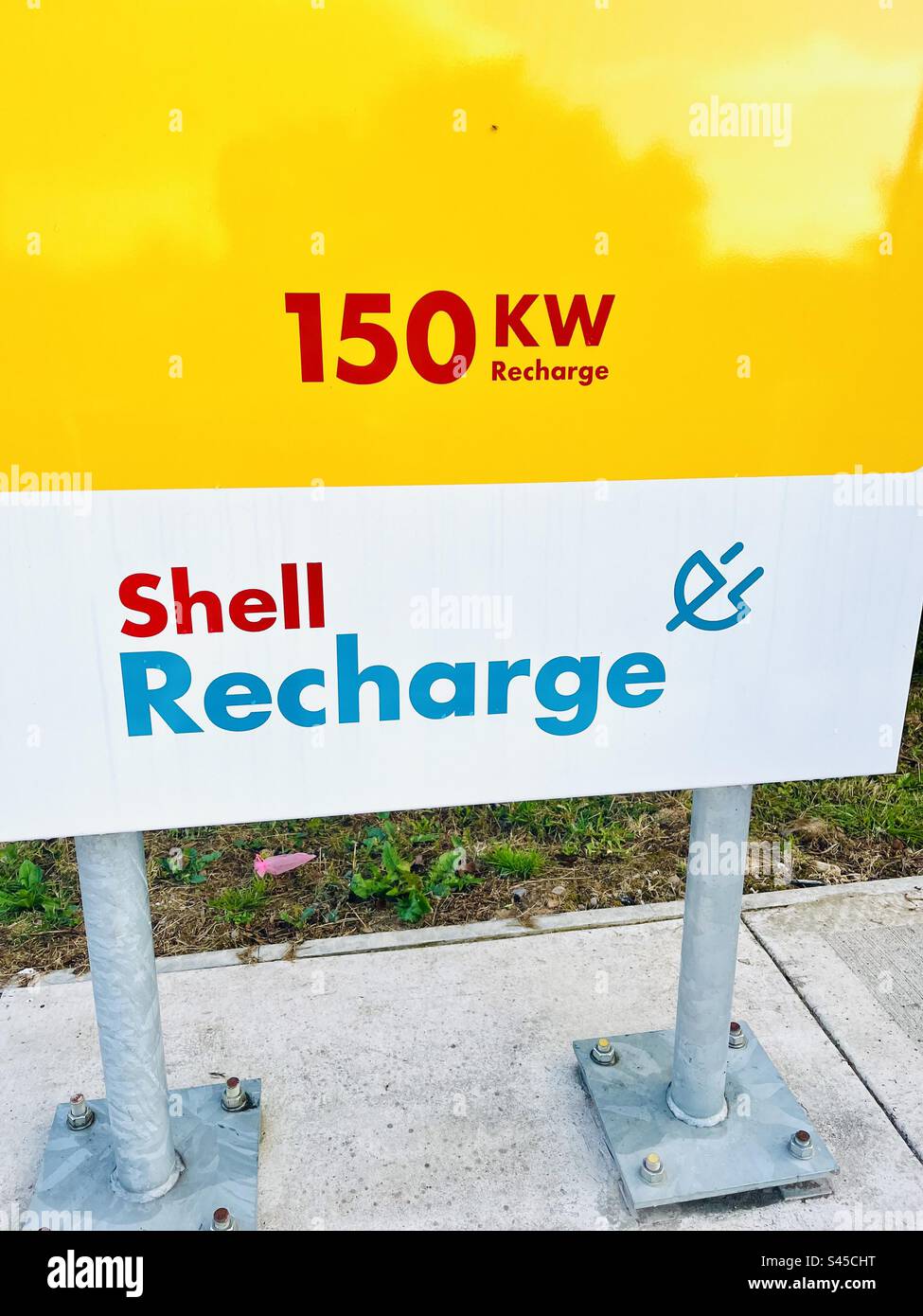 Shell-Ladezeichen für Elektroautos Stockfoto
