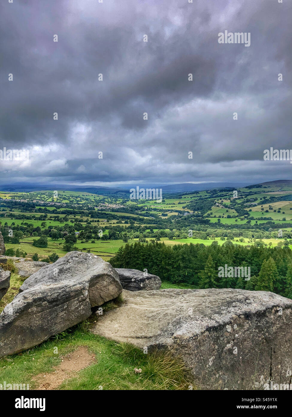 Blick auf Wharfedale vom Addingham High Moor North Yorkshire Stockfoto