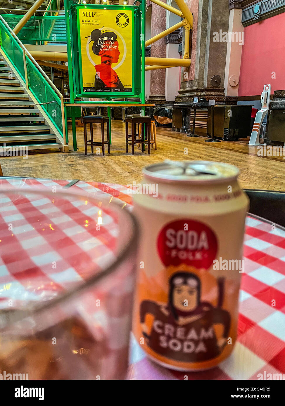 Eine Limonade im Royal Exchange Theatre Stockfoto