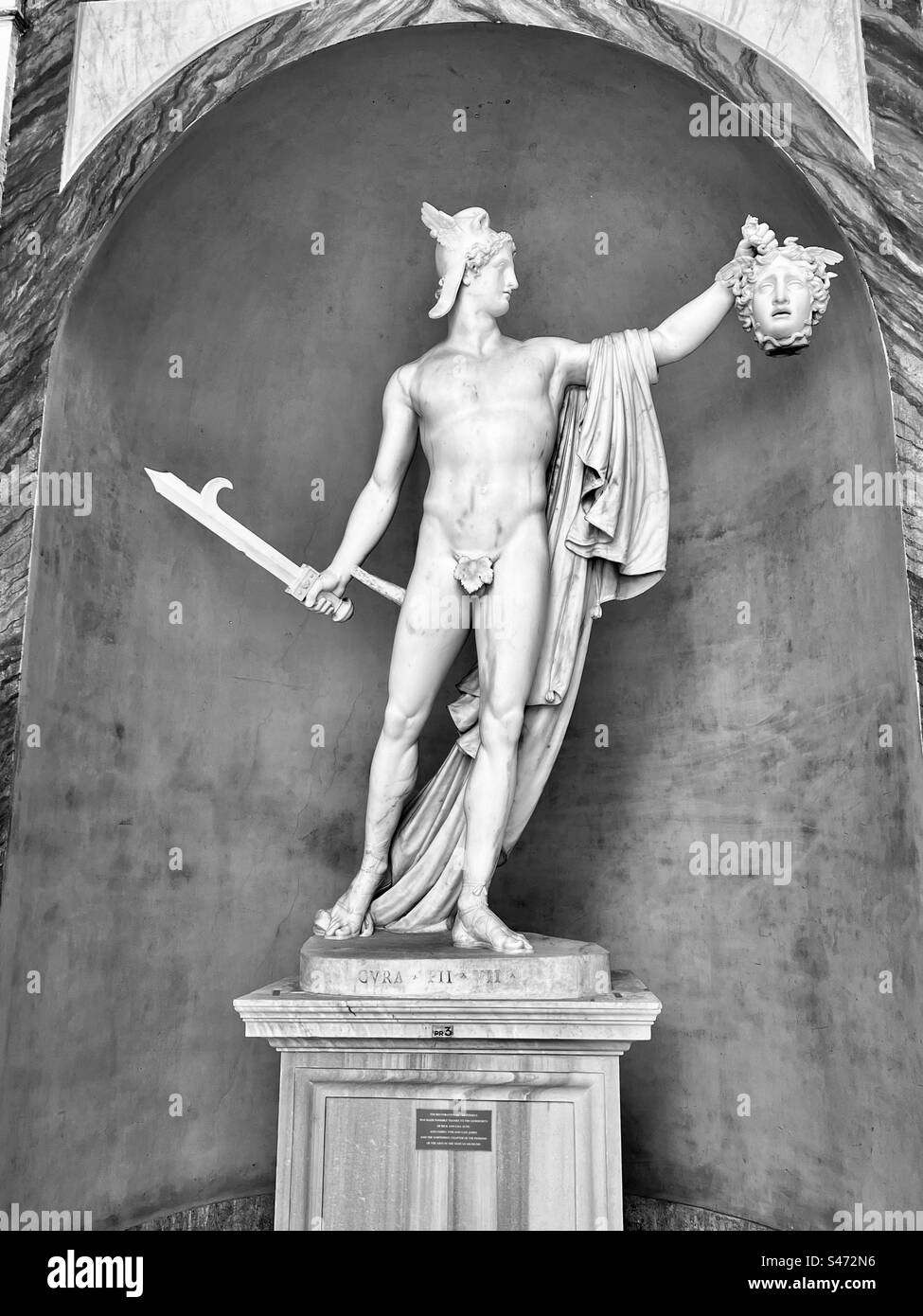 Statue des triumphalen Perseus, der den Kopf der Medusa hält Stockfoto