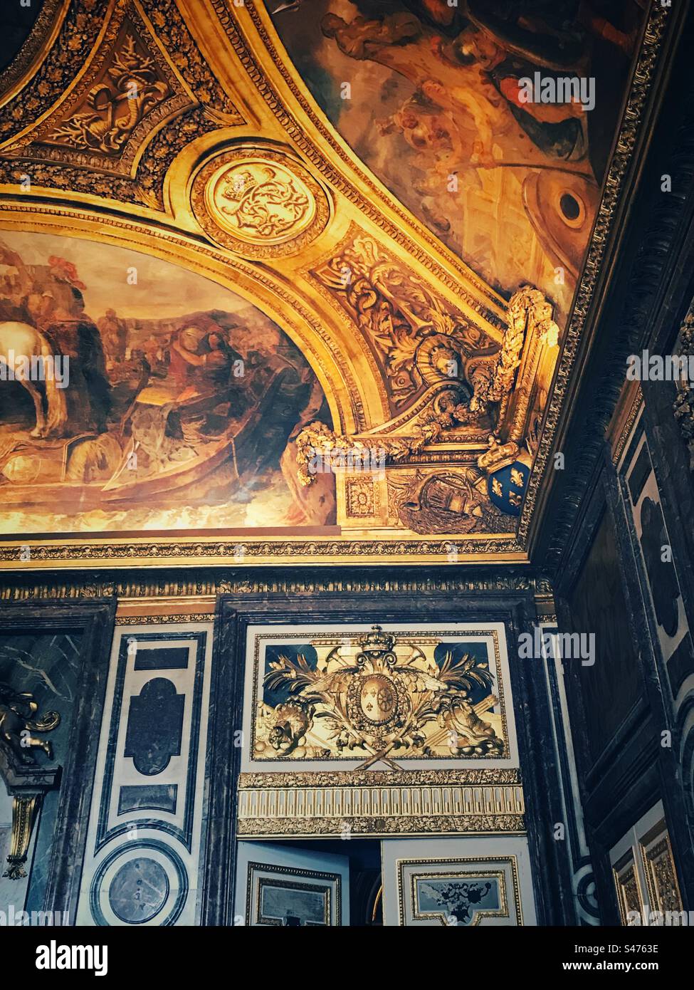 Ein wunderschönes Inneres des Schlosses von Versailles Stockfoto