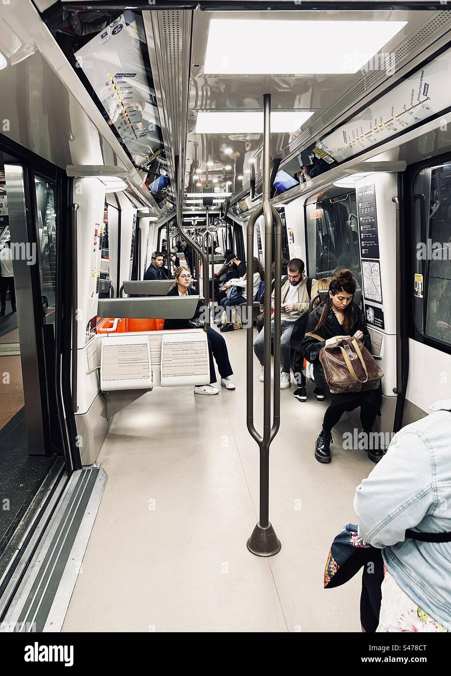 Menschen in der u-Bahn Stockfoto