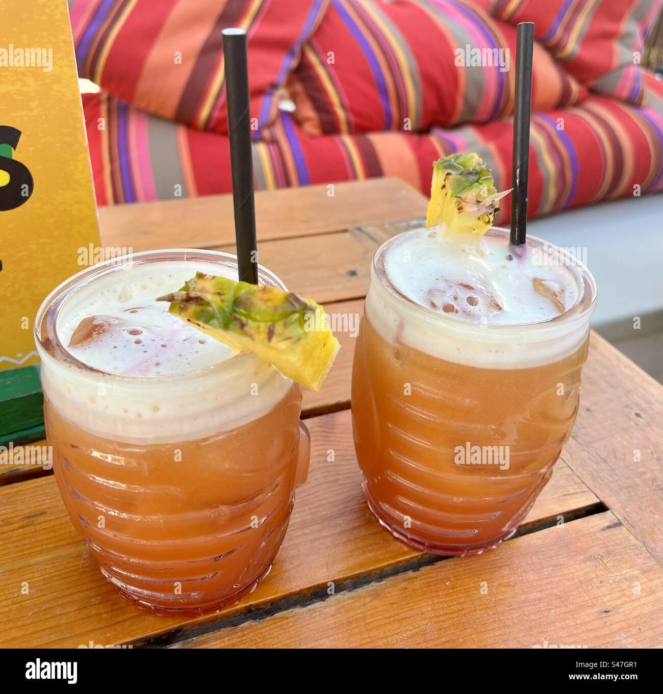 Mai Tai Cocktails. Cala D'Or Stockfoto