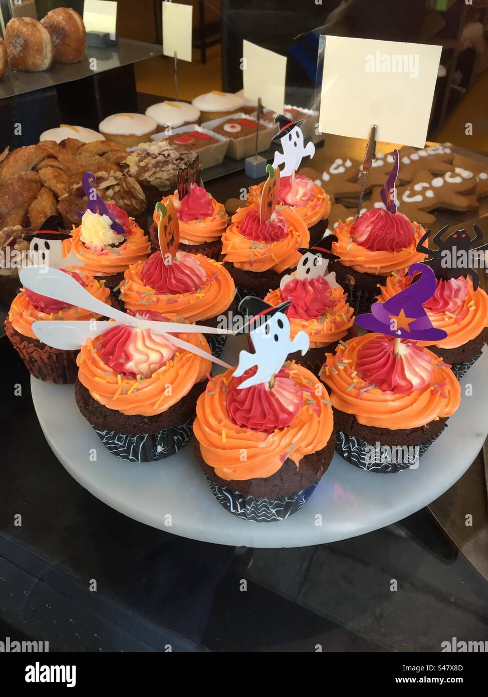 Halloween-Muffins Stockfoto