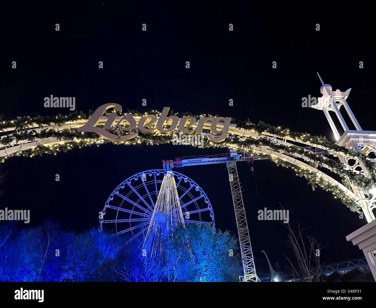 Eintritt nach Liseberg, Göteborg zu Weihnachten. - Smartphone-aufgenommenes Stockfoto