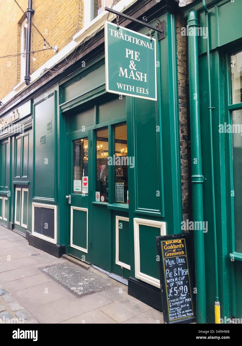 Greenwich london Pie & Mash Shop Schild grün unten Gasse Stockfoto