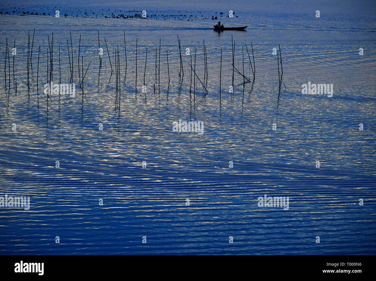 Xiapu. 16 Mär, 2019. Foto am 16. März 2019 zeigt die Ansicht auf Weijiang Dorf Xiapu County im Südosten der chinesischen Provinz Fujian. Credit: Wei Peiquan/Xinhua/Alamy leben Nachrichten Stockfoto