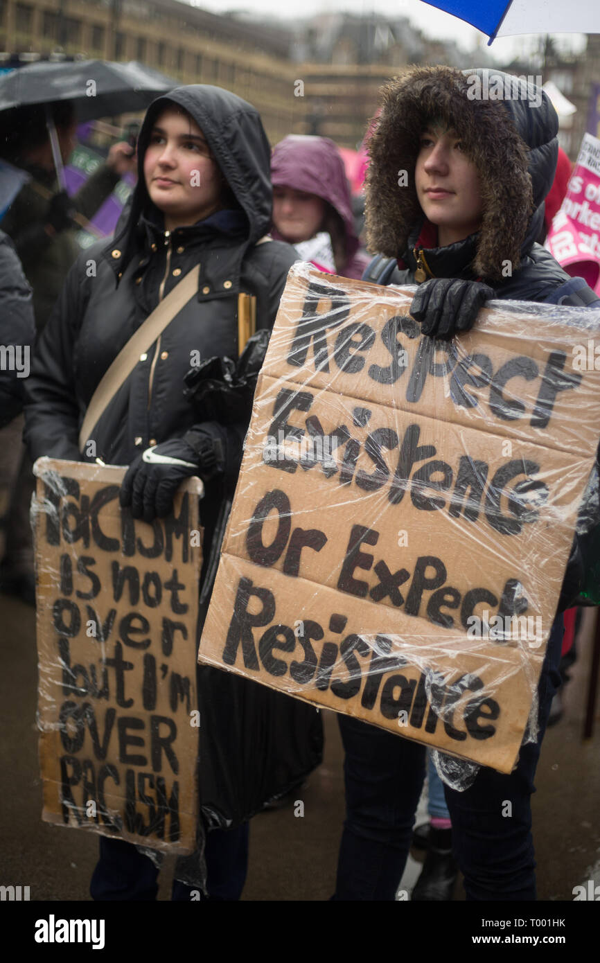 Glasgow, Schottland, 16. März 2019. Anti-Rassismus-Rallye im George Square in Glasgow, Schottland, 16. März 2019. Foto von: Jeremy Sutton-Hibbert / alamy Leben Nachrichten. Stockfoto