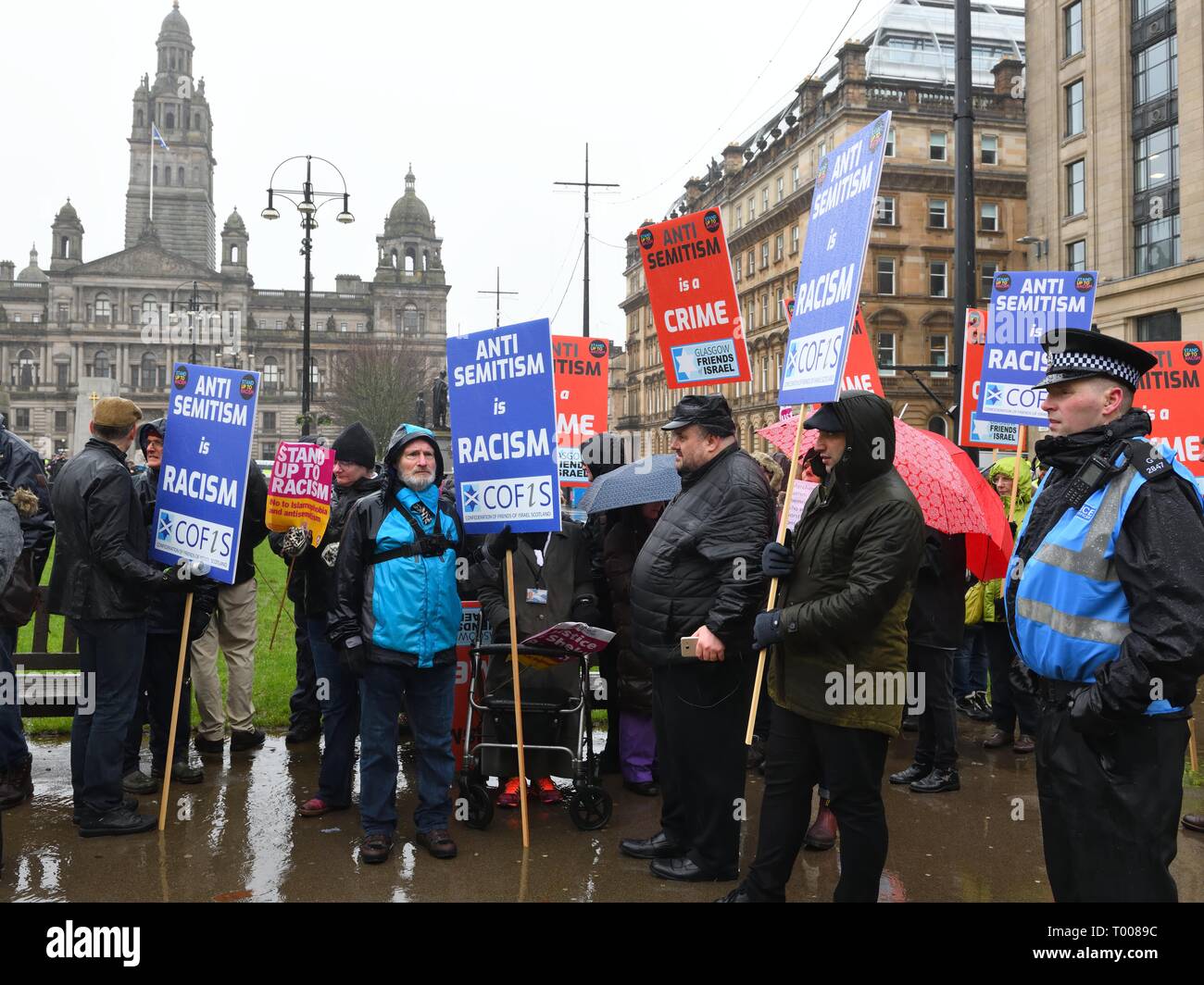 George Square, Glasgow, Schottland, Großbritannien, Europa. 16. März, 2019. . Bund der Freunde Israels zu 'Stand bis zu Rassismus" Demo auf einem kalten nassen Tag in Glasgow. Quelle: Douglas Carr/Alamy leben Nachrichten Stockfoto