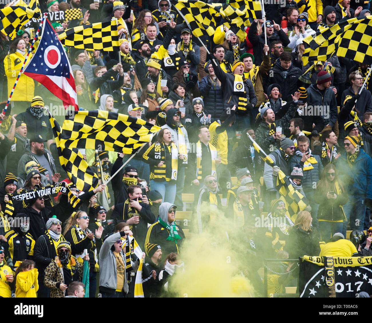 März 16, 2019: Columbus Crew FC Fans im Spiel gegen den FC Dallas in ihr Spiel in Columbus, Ohio, USA. Brent Clark/Alamy leben Nachrichten Stockfoto