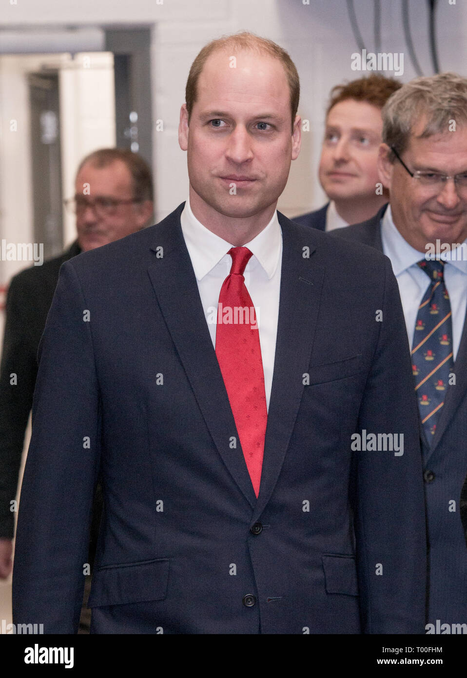 Der Herzog von Cambridge stellt eine Plakette während offiziell die neue Gehirne Brauerei in Cardiff öffnen, vor der Teilnahme an der Wales/Irland sechs Nationen übereinstimmen. Stockfoto