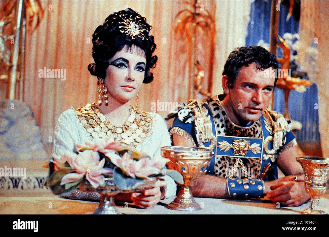 ELIZABETH TAYLOR, Richard Burton, CLEOPATRA, 1963 Stockfoto