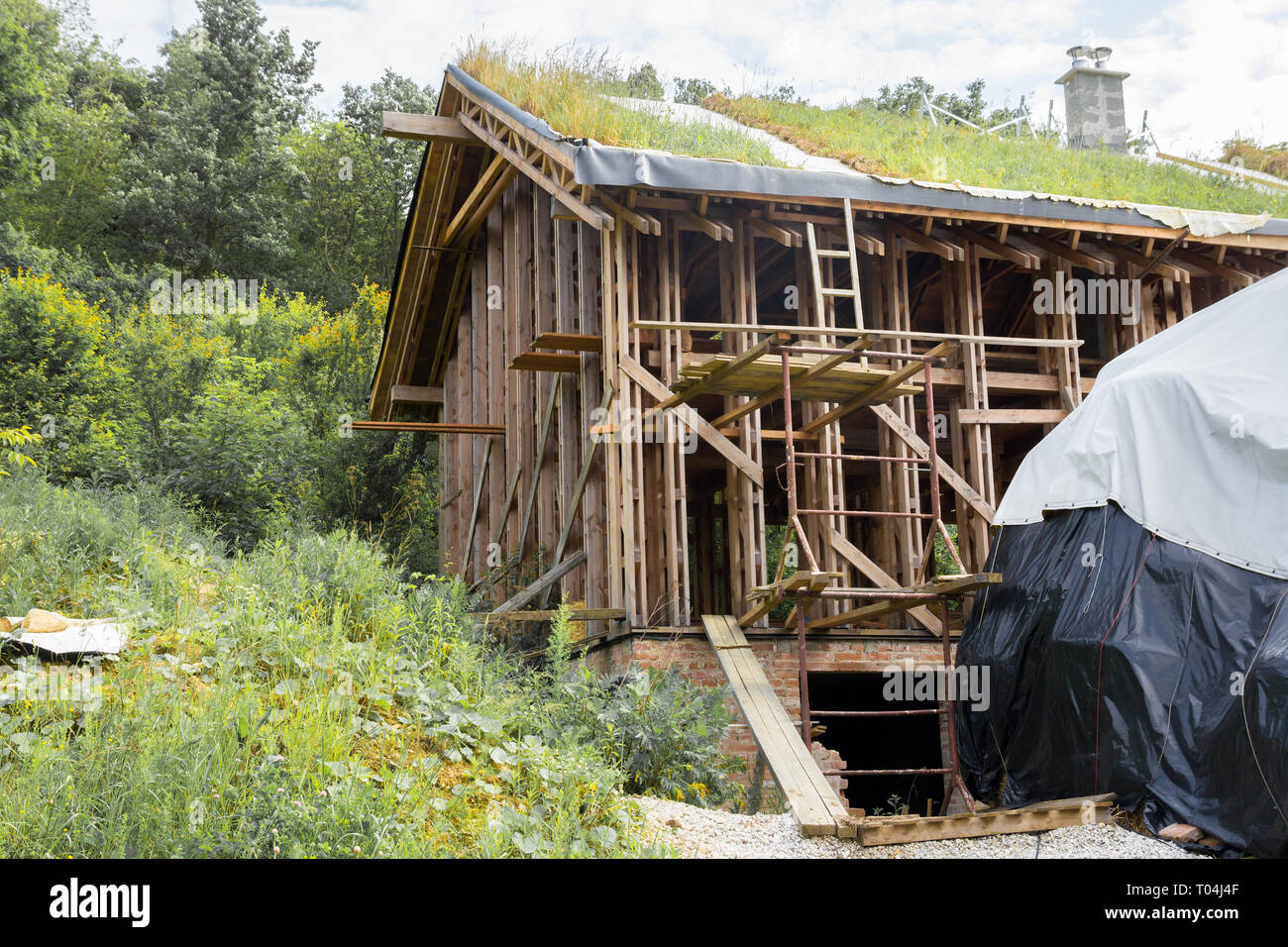 Holz Haus im Bau in der Natur Stockfoto