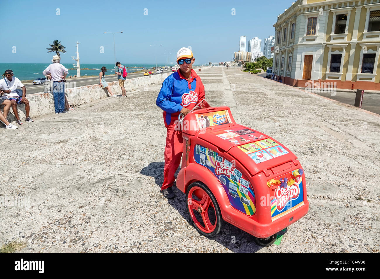 Cartagena Kolumbien, Karibisches Meer, Zentrum, Zentrum, Zentrum, Festung, Bollwerk, Steinmauer, hispanische Männer männlich, Verkäufer Stände Stand Markt Stockfoto