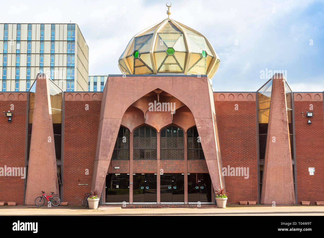 Glasgow Central Mosque, Gorbals, Glasgow, UK. Die Moschee, direkt neben dem Fluss Clyde und ist die zentrale Moschee für Muslime der islamischen und der SUNNITISCHEN Stockfoto