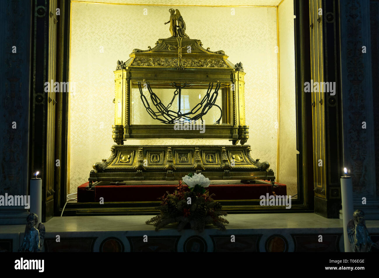 Piazza di San Pietro in Vincoli Ketten von St. Peter. Stockfoto