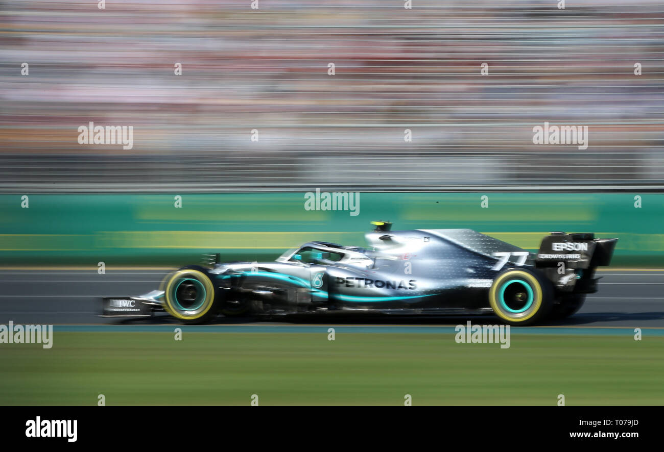 Peking, Australien. 17 Mär, 2019. Mercedes Fahrer Valtteri Bottas von Finnland konkurriert während des Formel 1 Grand Prix von Australien 2019 im Albert Park in Melbourne, Australien, 17. März 2019. Credit: Bai Xuefei/Xinhua/Alamy leben Nachrichten Stockfoto