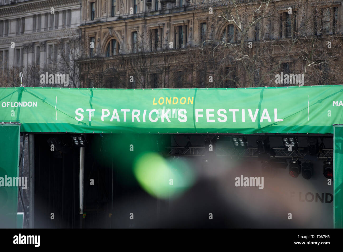 LONDON, UK, 17. März 2019: Die Menschen feiern St. Patrick's Day in London Stockfoto
