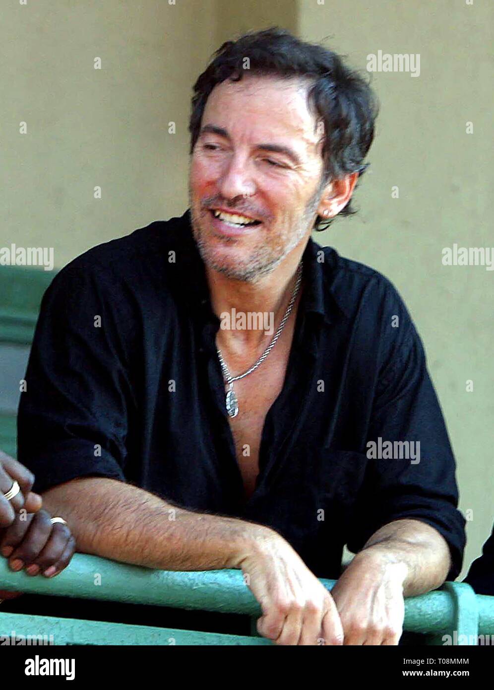 BRUCE SPRINGSTEEN IN DER TODAY SHOW in Asbury Park, NEW JERSEYÂ 2002 Foto von John Barrett/PHOTOlink Stockfoto