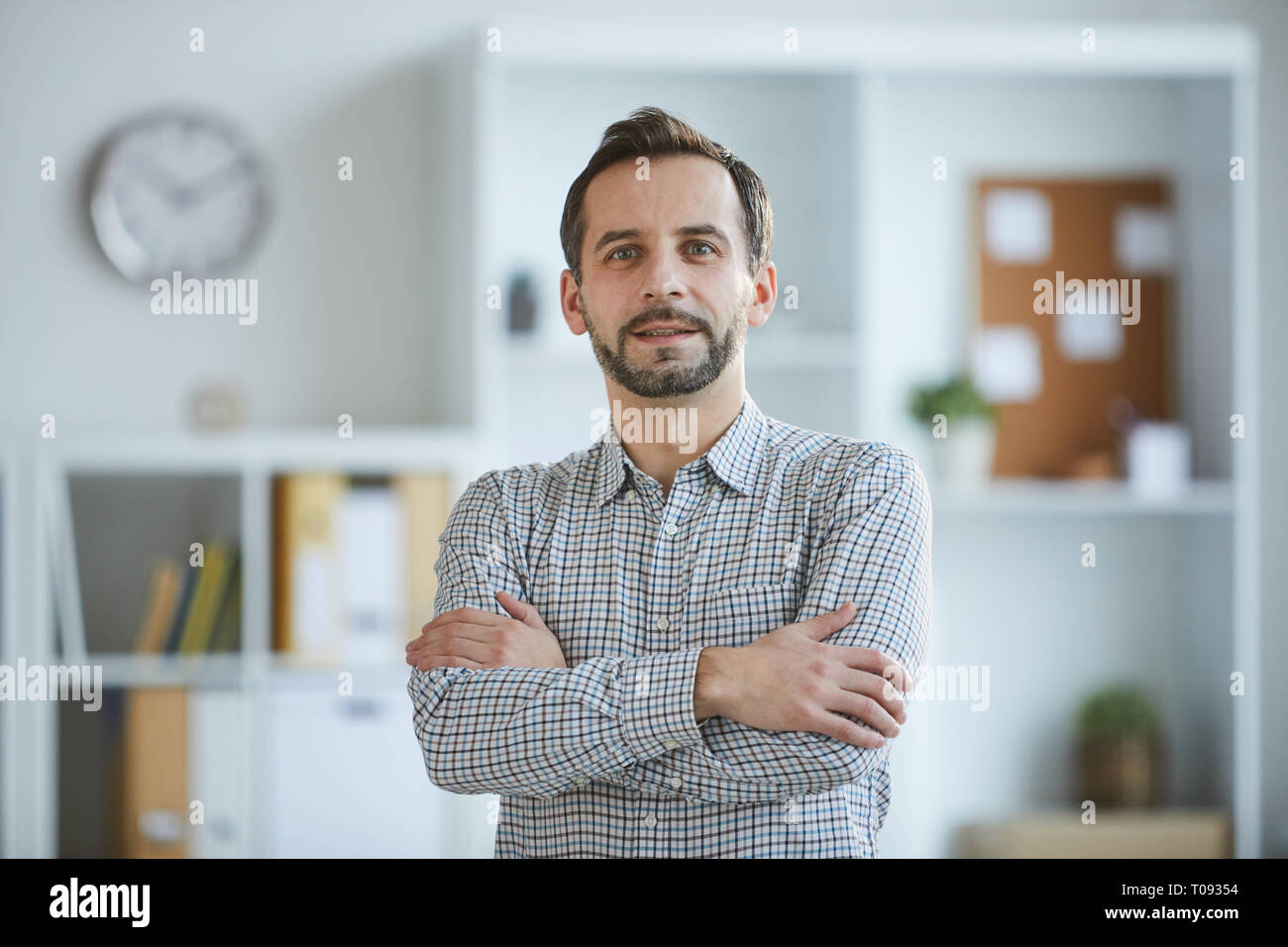 Mann in der casualwear Stockfoto